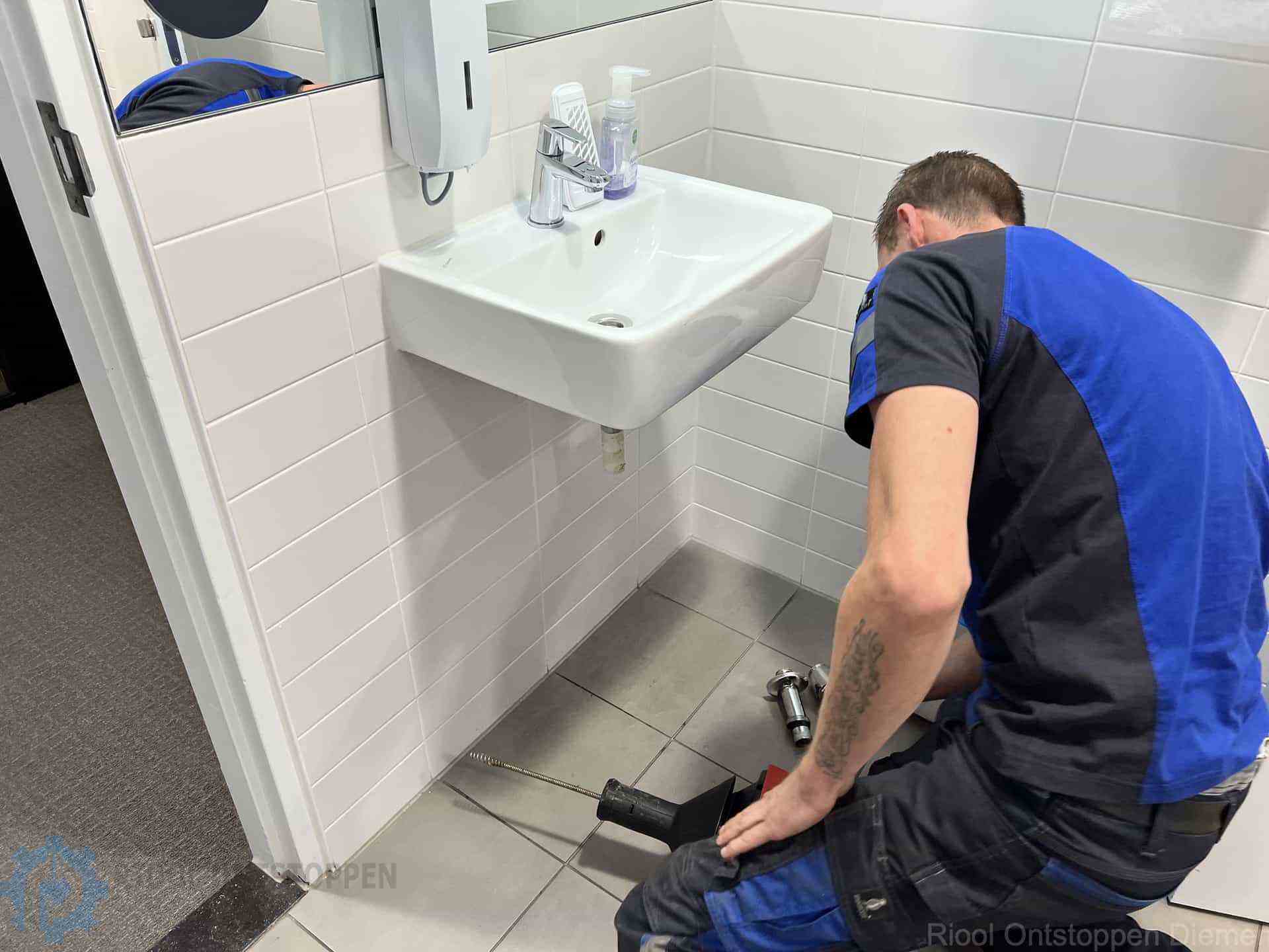 Gootsteen ontstoppen Diemen Gootsteen ontstoppen Diemen